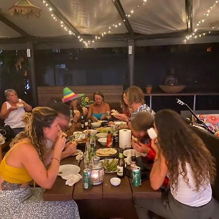 Cairns Beaches Flashpackers Palm Cove Bagian luar foto
