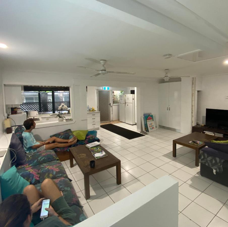 Cairns Beaches Flashpackers Palm Cove Bagian luar foto