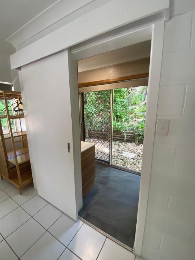 Cairns Beaches Flashpackers Palm Cove Bagian luar foto